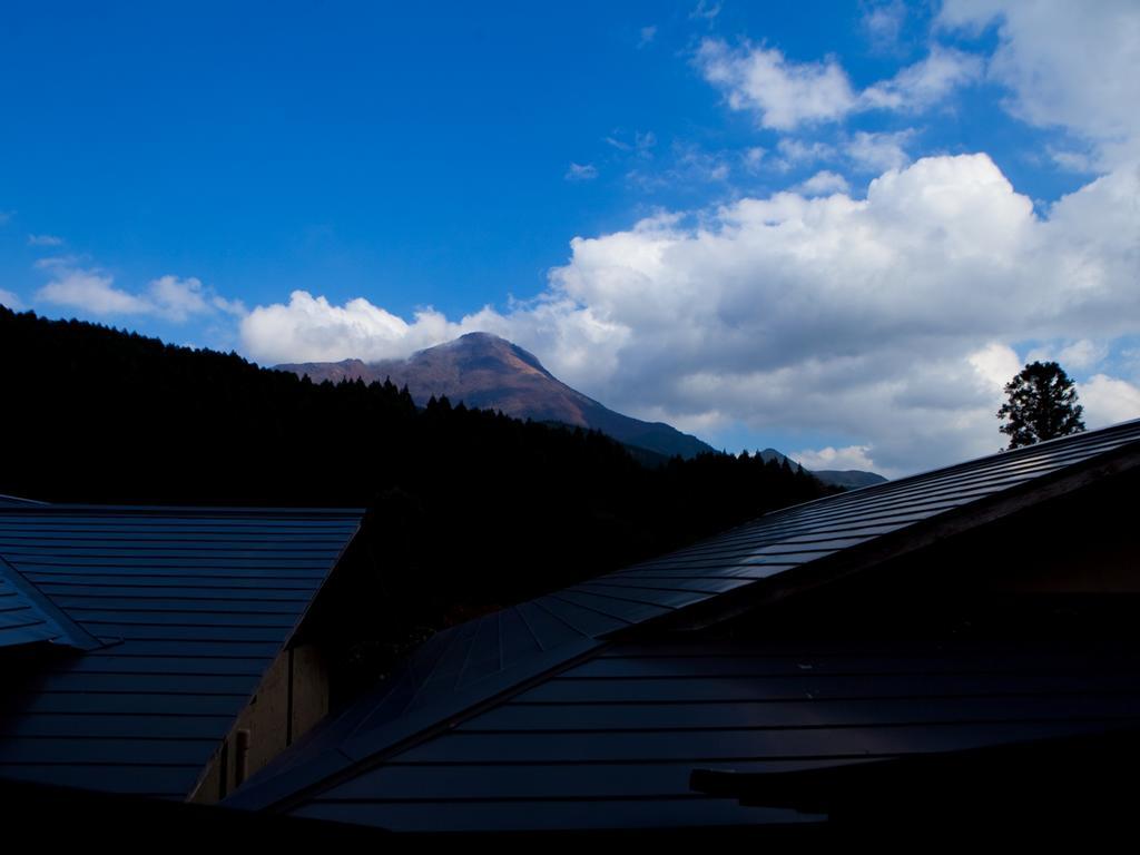 Yufuin Gettouan Hotel Exterior photo